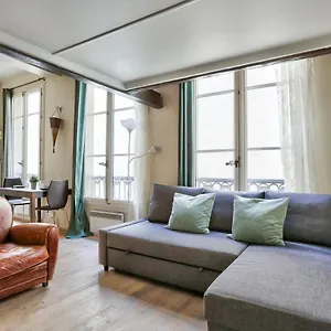 Mezzanine Quartier Luxembourg Free Netflix Appartement Paris